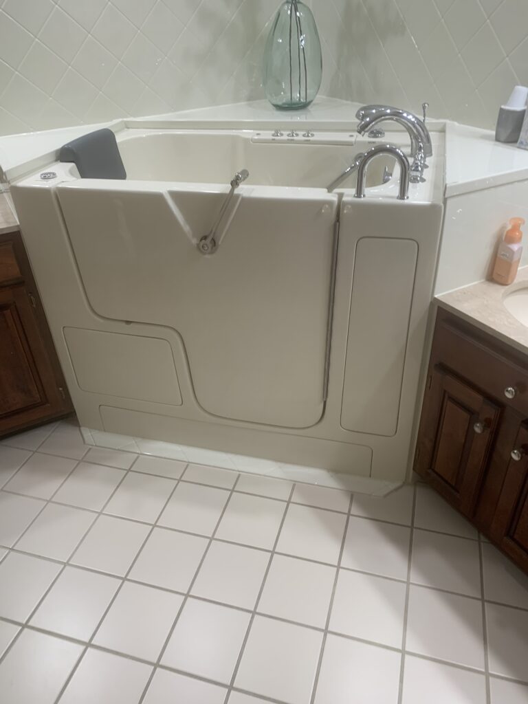 walk-in bathtub Louisville, KY
